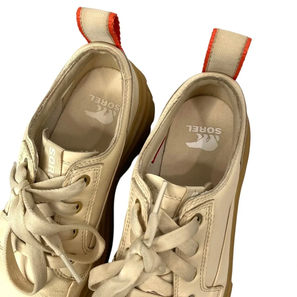 SOREL Caribou X Waterproof leather platform Sneakers‎ size 7 cream